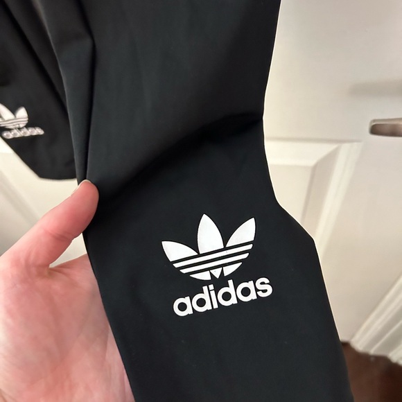 Adidas women’s leggings size medium - Picture 4 of 11